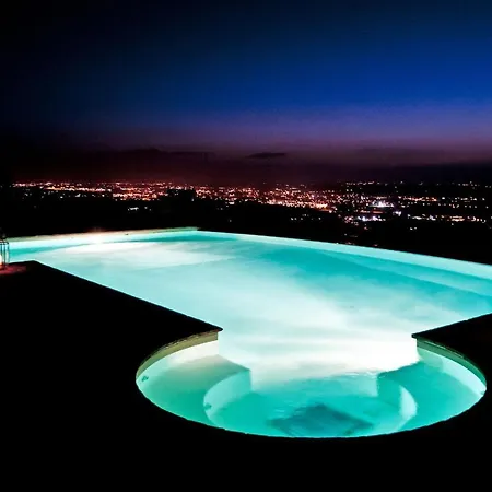 Villa Il Girasole 17 *